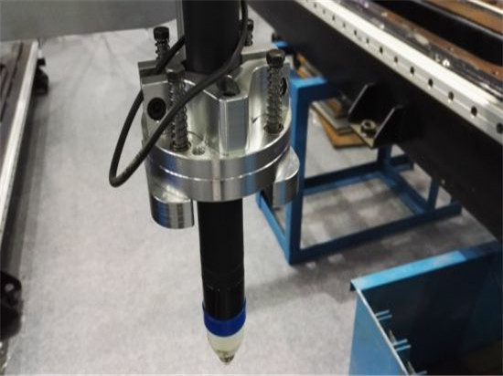 Découpeuse de plasma CNC portable avec découpeuse au plasma à bas prix d'usine fabriquée en Chine